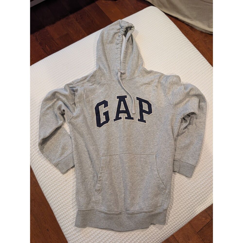 GAP Boys Gray Hoodie Size S Fleece Pullover Classic Logo